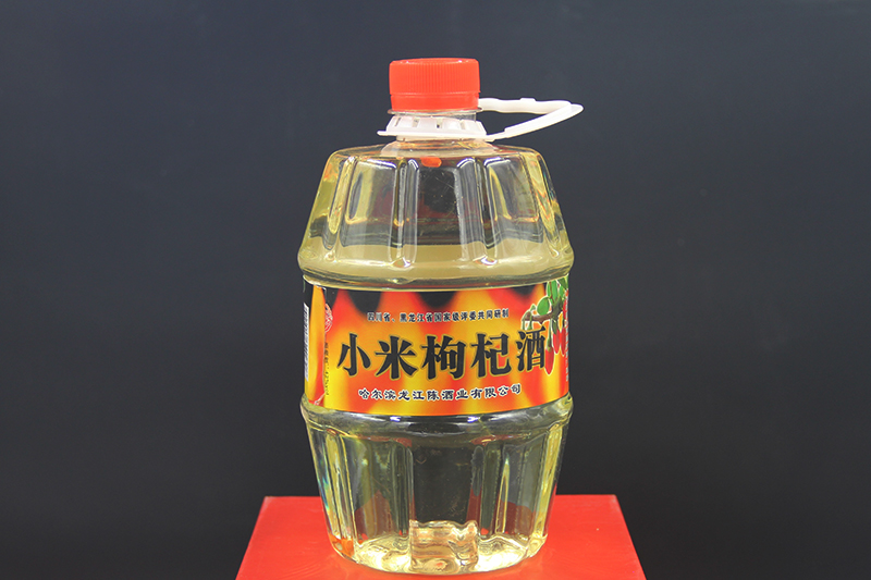 哈尔滨纯粮白酒